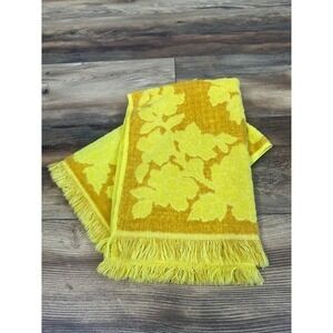 Vintage 70's St Mary's cotton made in the USA sculpted hand towels 2 yellow